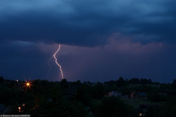 Zginęli od uderzenia piorunem. Dramatyczne dane z Bangladeszu