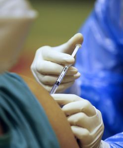 Osoby niezaszczepione na COVID-19 same zapłacą za leczenie. Rozwiązanie z Singapuru