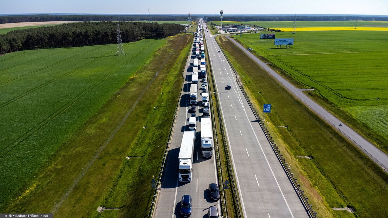 Darmowe autostrady i zakaz wyprzedzenia się ciężarówek. Jest ostateczna decyzja