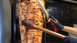 Groźne bakterie w kebabie. Dziesiątki osób trafiły do szpitala