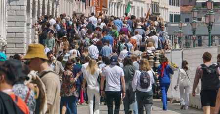 Tłumy w Wenecji. Ostatni weekend przed wielkimi zmianami