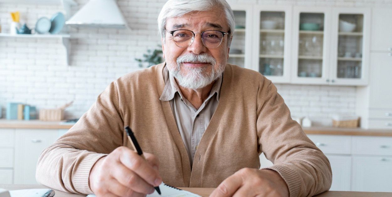 ZUS podnosi świadczenie. Ci emeryci dostaną więcej pieniędzy