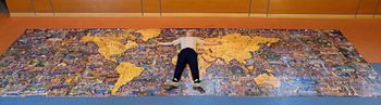 Ułożył największe na świecie puzzle. Teraz każdy może je obejrzeć