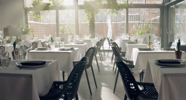 PFR promuje Tarczę Antykryzysową jako „pomoc na czas” dla hoteli i restauracji