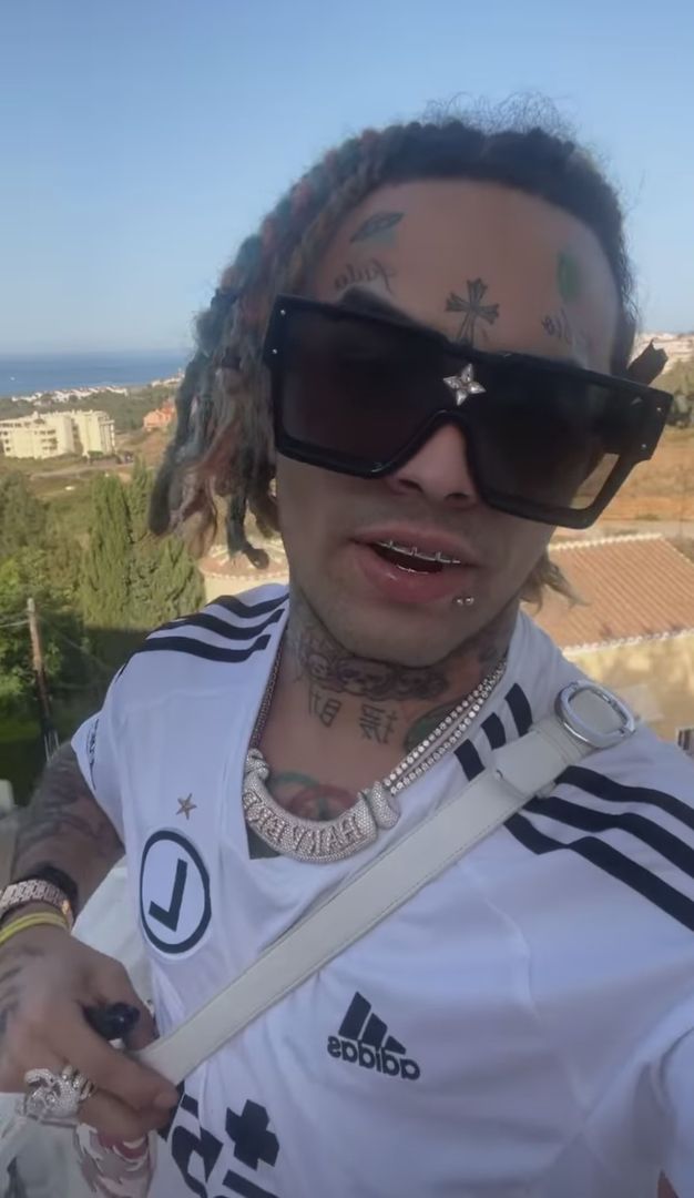 Lil Pump w koszulce Legii