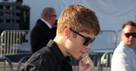 Bieber nagrał kawałek na... Boże Narodzenie! (POSŁUCHAJ!)