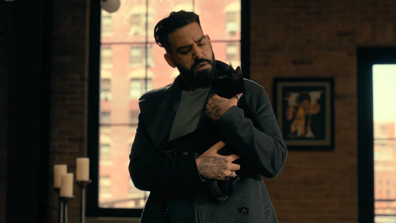 Rahul Kohli jako Leo Usher