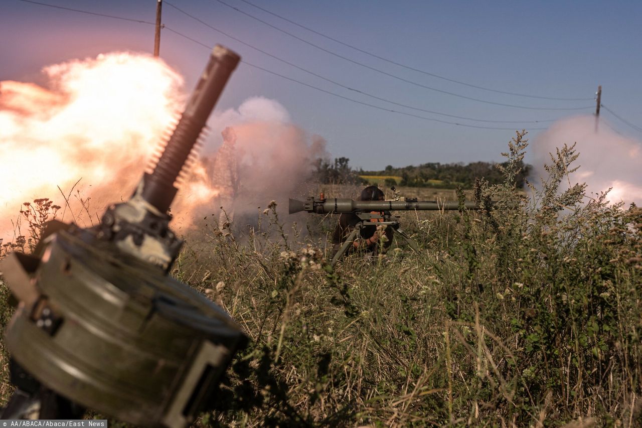 Rosjanie cofają się. "Cała broń z NATO na front"