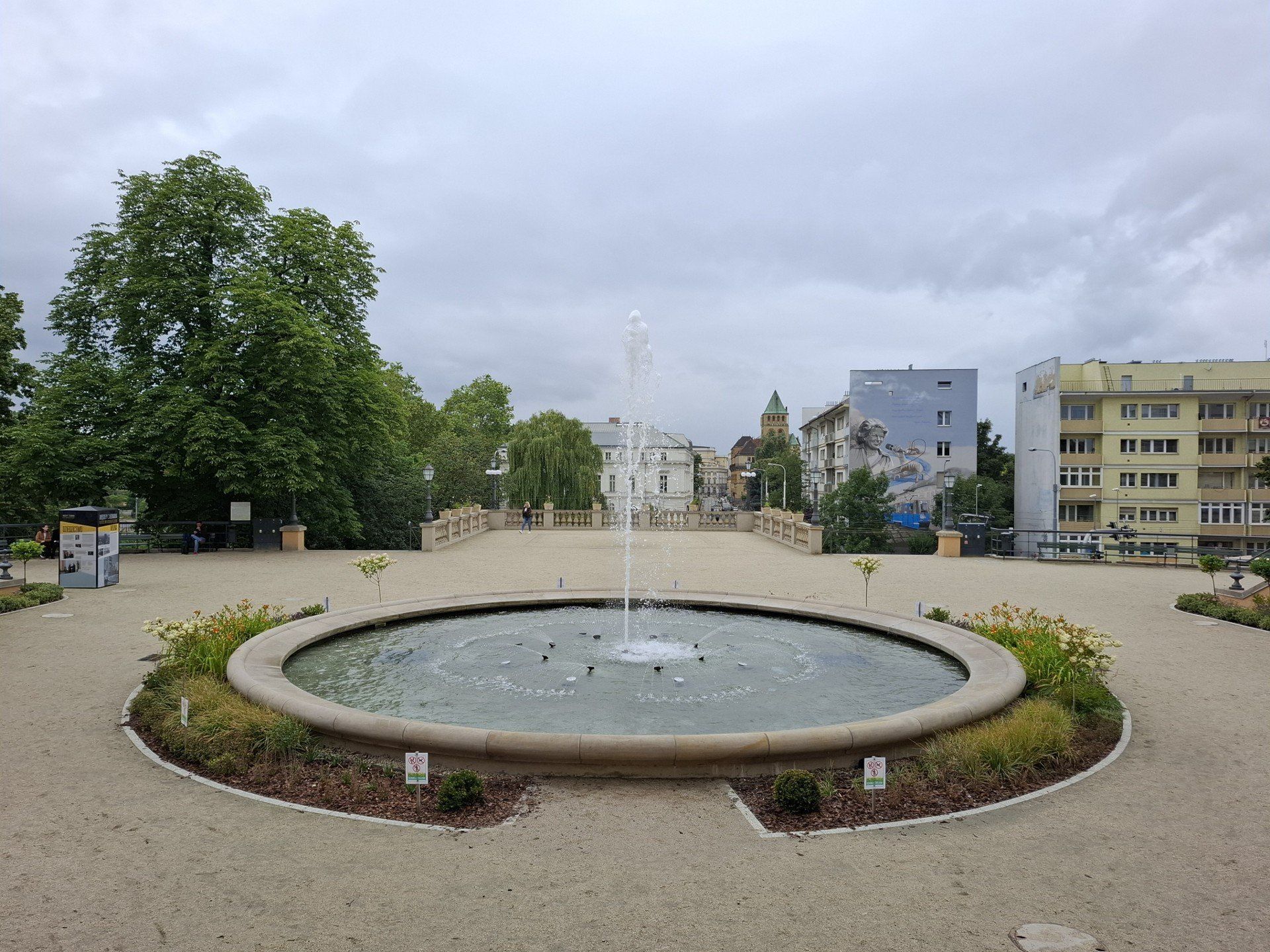 Kolory jak z bajki, widok na centrum i tajemnice pod ziemią. Oto mało znany punkt widokowy we Wrocławiu