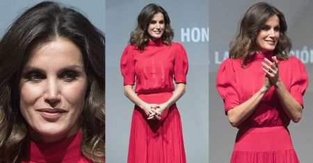 Królowa Letizia pozuje w malinowym komplecie po teściowej