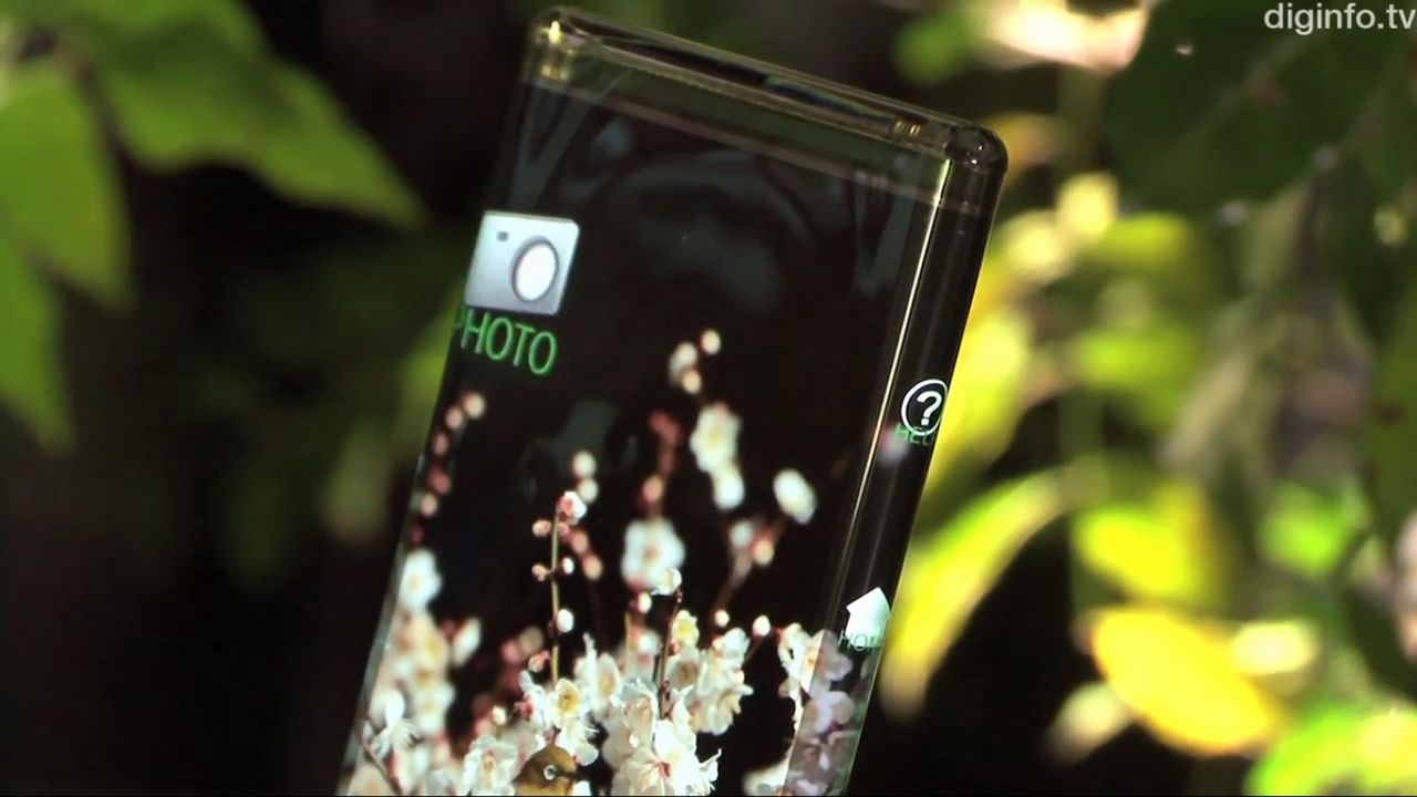 W skrócie: aplikacje i tapety z Nexusa 5 do pobrania, bardzo elastyczne ekrany i Android 4.4 dla HTC One