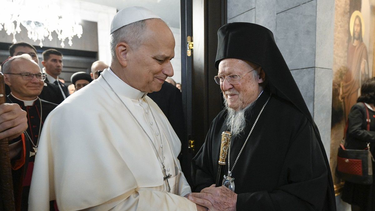 Bartłomiej I na spotkaniu z papieżem Leonem.