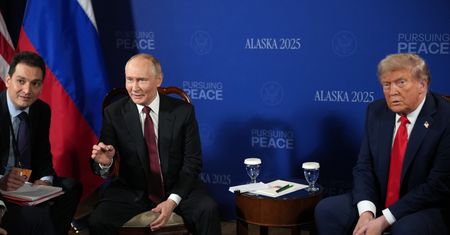 Zaskakujące zachowanie Trumpa i Putina na Alasce. Pierwsze komentarze
