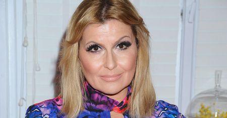 Nie mieszka już w Warszawie. Do Polski przylatuje tylko na kilka godzin