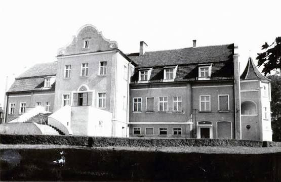 Wojnowo. Historia pałacu, który pamięta szlachtę, ziemiaństwo i czasy PGR-u