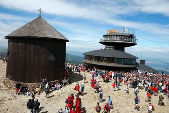 Karpacz: Wyjątkowe spotkanie, Święto Ludzi Gór i msza na Śnieżce