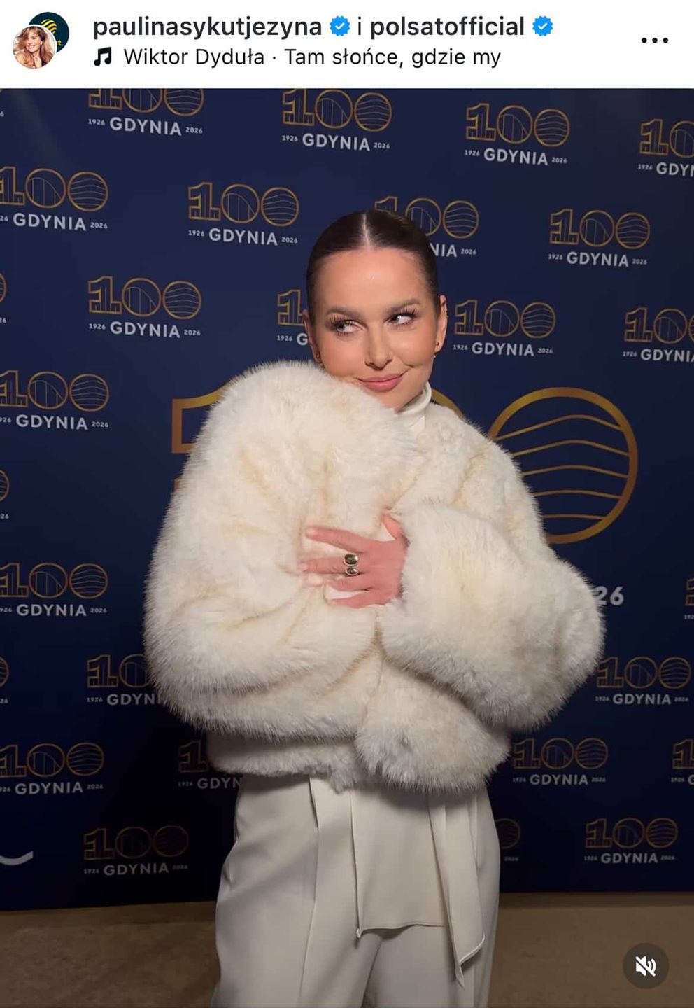 Paulina Sykut-Jeżyna w zimowej stylizacji