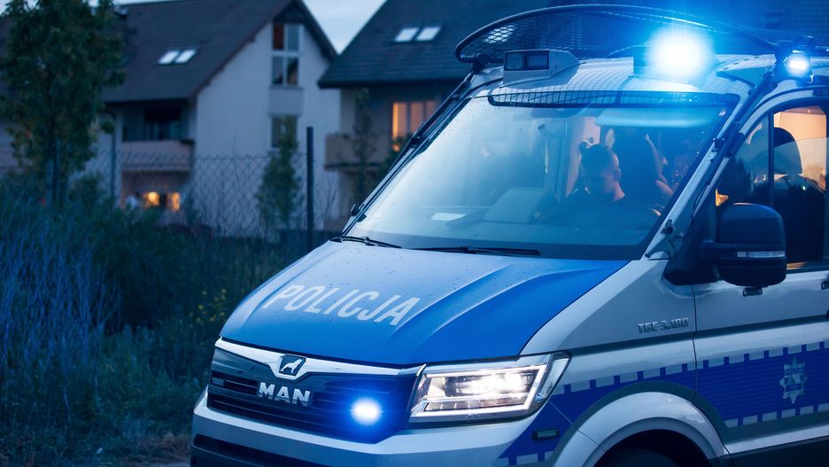 strzelanina w Szczecinie
Jerzy Muszy�ski
cia�a, funkcjonariusze, kasjopei, ofiary, policja, strzelanina, technicy policyjni, w szczecinie, Warszewo