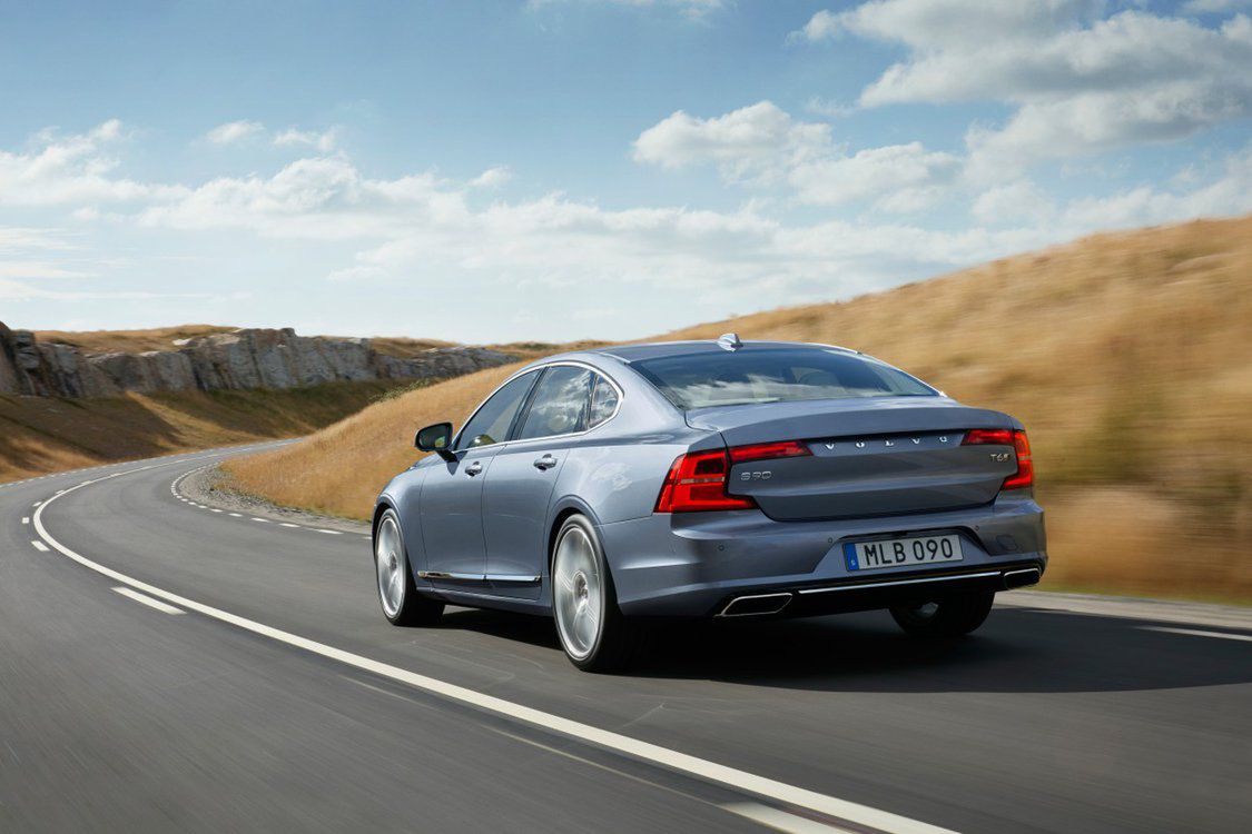 Volvo S90 4
