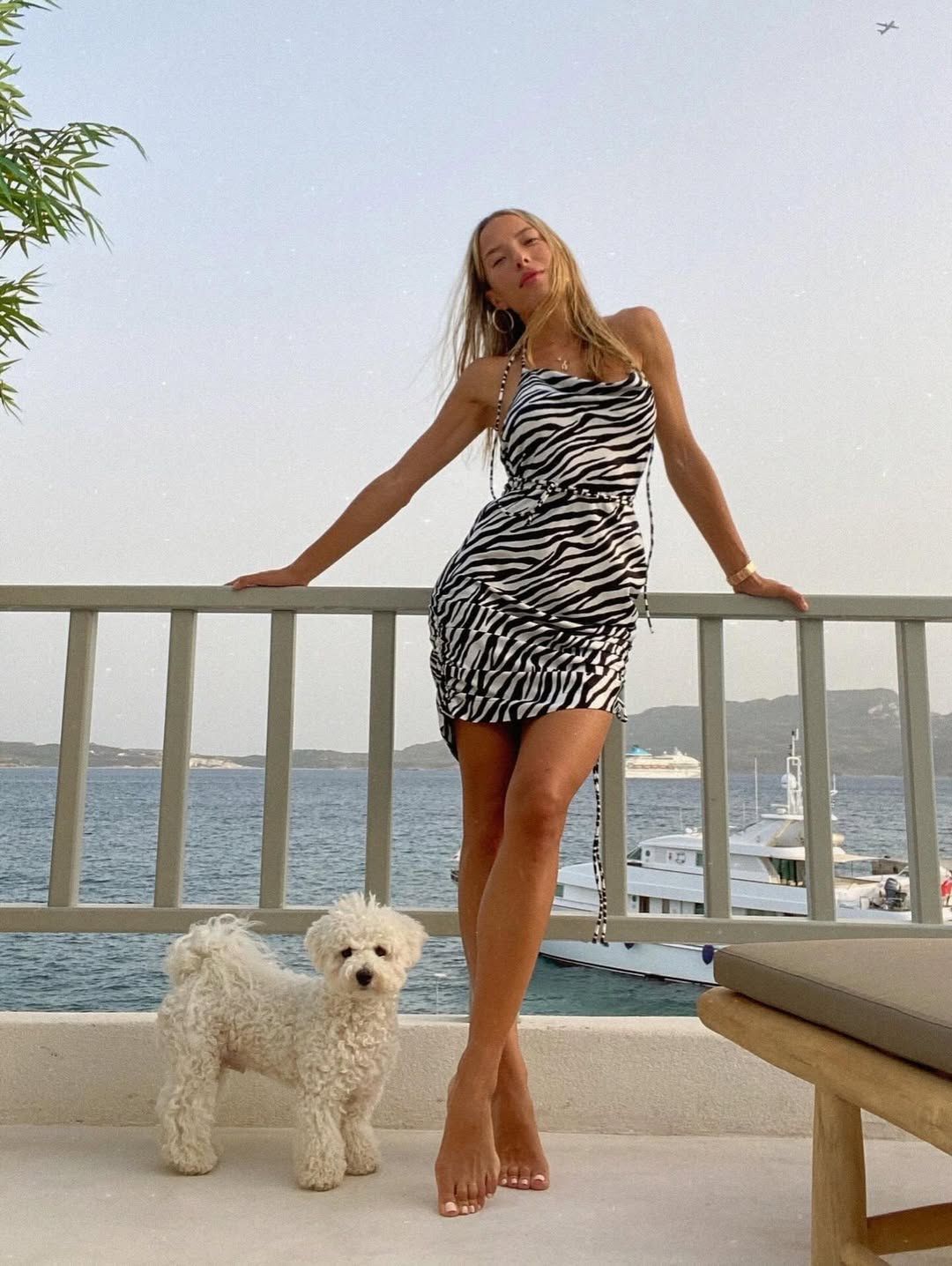 Ewa Chodakowska z psem