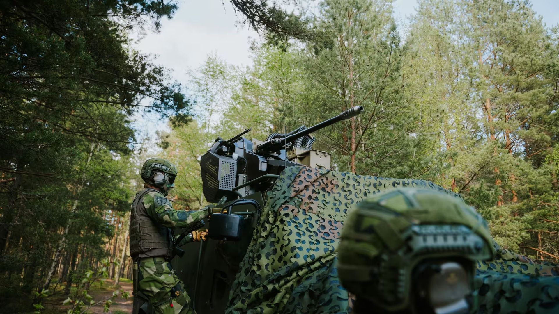 Nowoczesny system antydronowy. Zbudowali go sobie sami