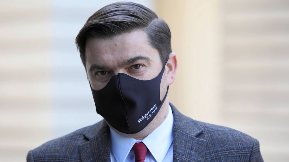 Wojciech Andrusiewicz powiedział m.in., że cmentarze nie będą zamykane 1 listopada