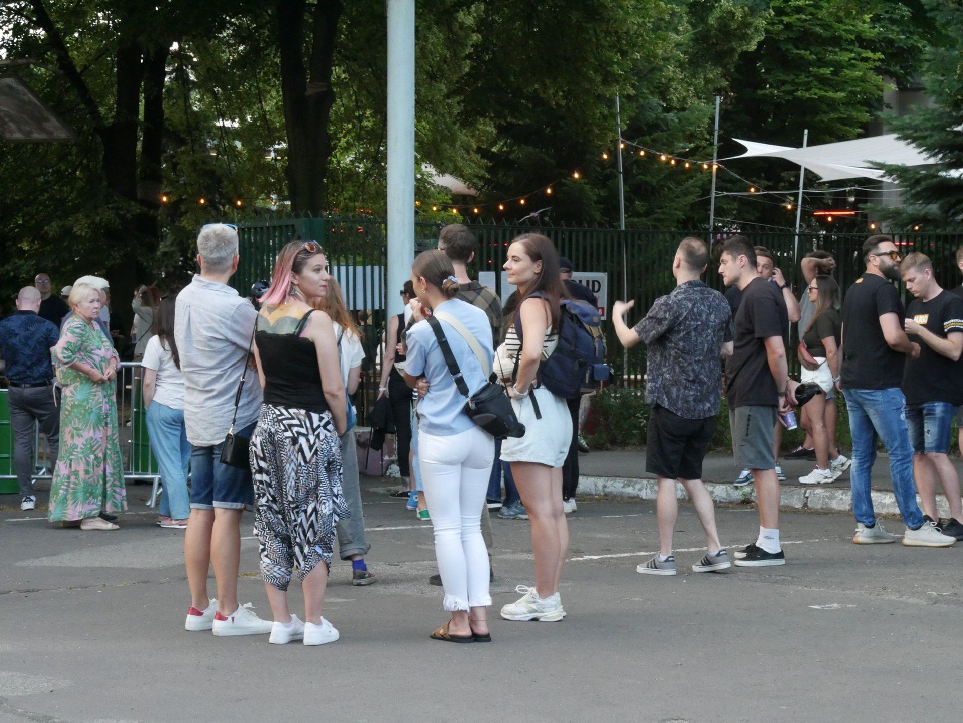 Wielkie otwarcie HUTY już 27 czerwca o 18:00! Nowy food court zachwyca jedzeniem, sztuką i klimatem dawnego Hutmenu