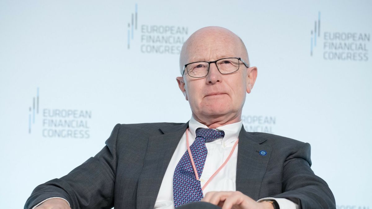 Po odwołaniu Andrzeja Klesyka z funkcji prezesa PZU plany fuzji PZU z Bankiem Pekao pozostają bez zmian - zapewnia MAP