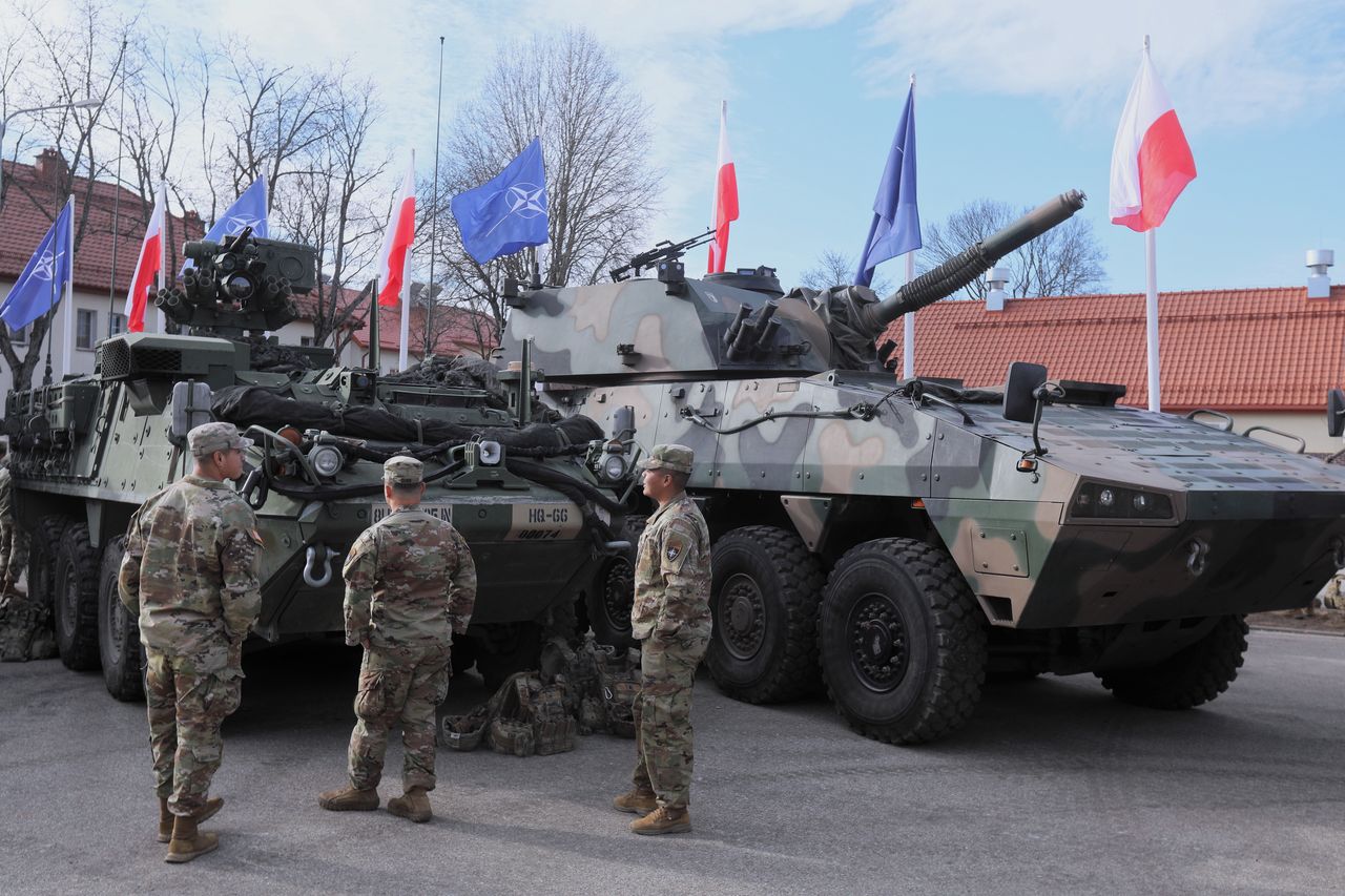 Minister Błaszczak przemawiał z okazji 23. rocznicy wstąpienia Polski do NATO
 