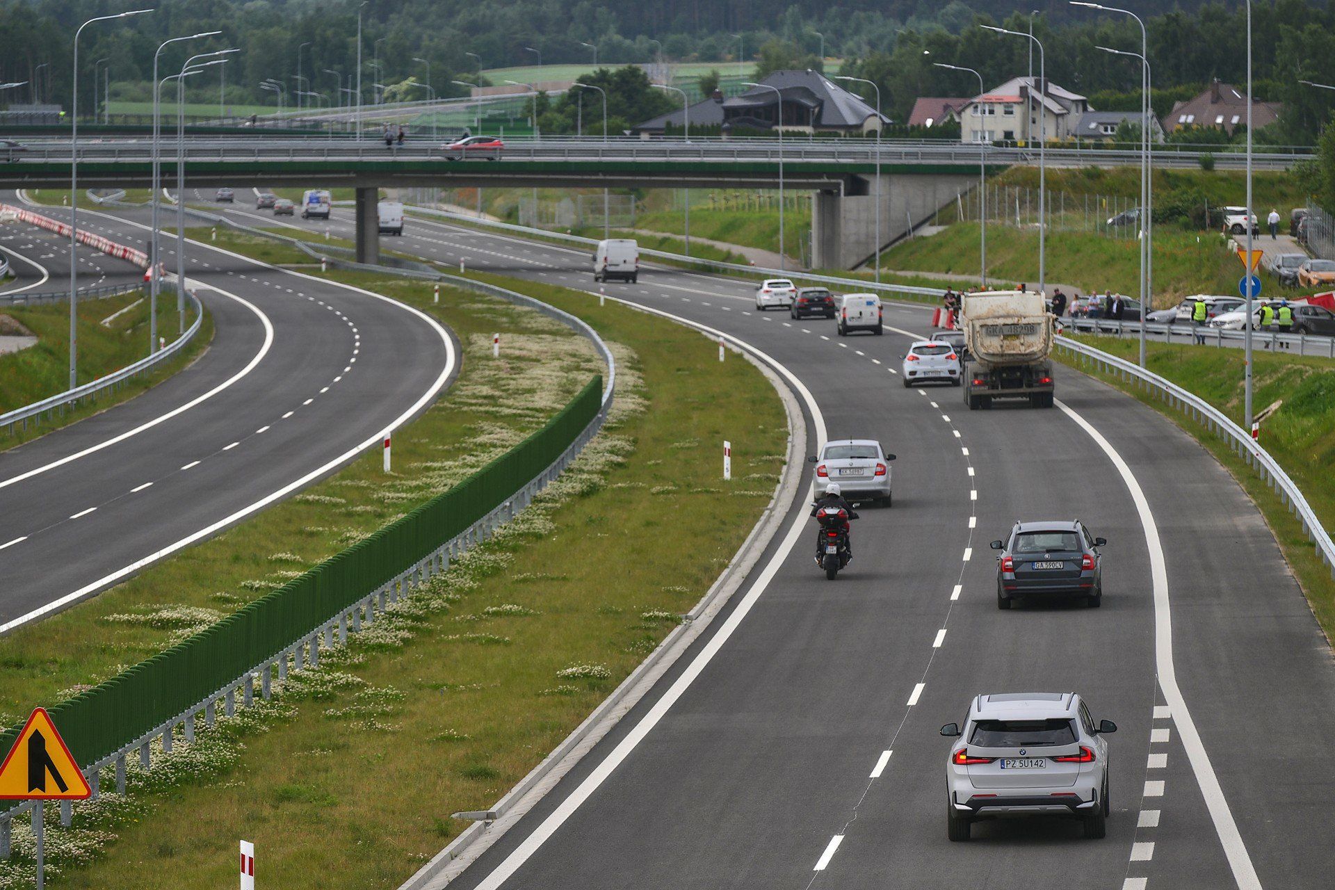 Jak zaplanować bezpieczną podróż w czasie wakacji?