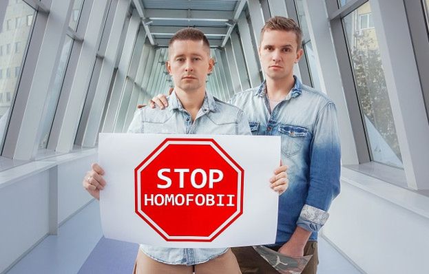 Jest odpowiedź TVP w sprawie zwolnienia geja: "Przesłanki merytoryczne, nie prywatne"