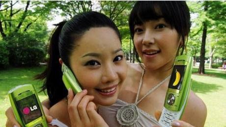 Niedojrzały „Banana Phone” 1