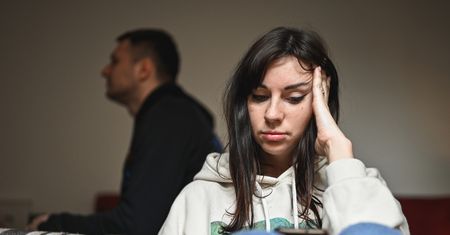 Najczęściej kończy związek. To dlatego miłość powoli znika