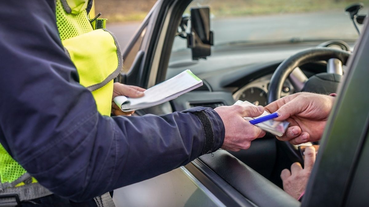 Kontrola policyjna. Prawo jazdy