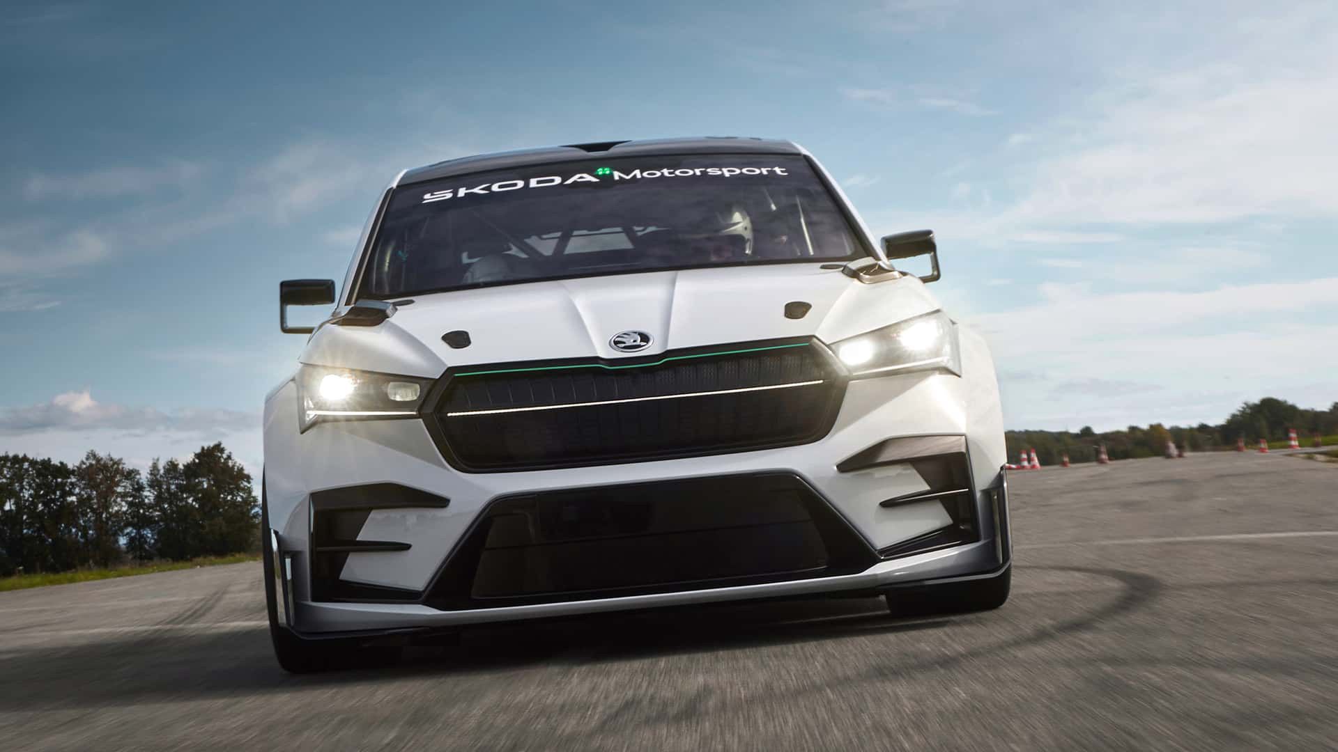 Škoda Enyaq RS Race Concept 