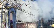 Walendów: Pożar budynku mieszkalnego. Jedna osoba pod opieką ratowników
