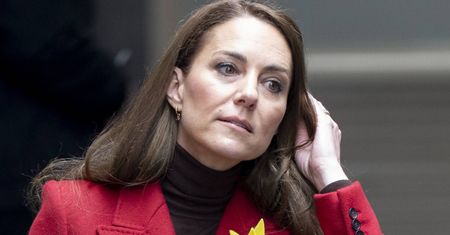 POMINĘLI księżną Kate. Burza po oficjalnym poście rodziny królewskiej