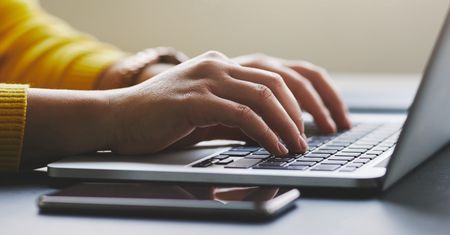 Trojan Nanocore coraz popularniejszy w Polsce. Potrafi przejąć kamerę