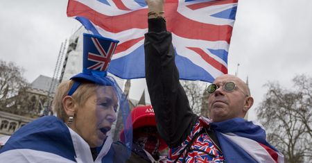 Koszty, biurokracja i opóźnienia. Brytyjczycy podsumowali skutki brexitu dla ich firm