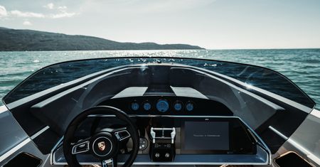Macan do pływania: firmy Frauscher i Porsche stworzyły elektryczną motorówkę