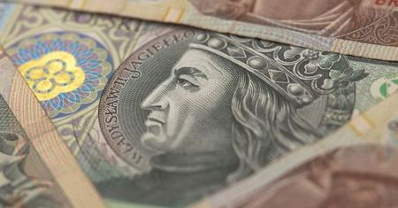 Płaca minimalna powinna wynosić połowę średniej?