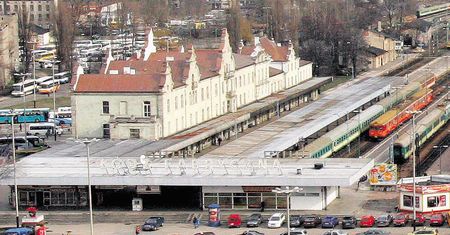 Na dworzec Łódź Fabryczna wjedzie ostatni pociąg