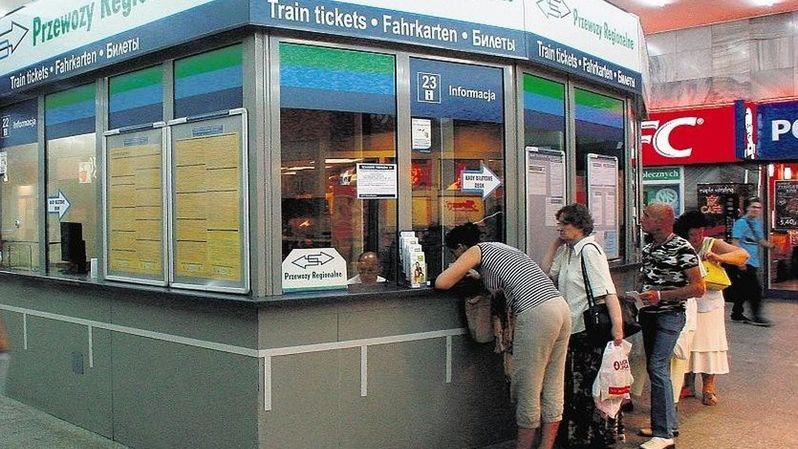Chcesz mieć pewność, że znasz godzinę odjazdu, jedź na dworzec!
