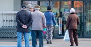 Czy rząd wprowadzi zakaz przemieszczania i godzinę policyjną?