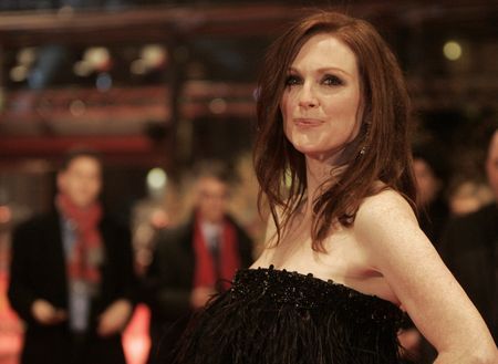Julianne Moore pracuje blisko domu