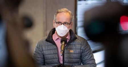 Niedzielski: od kwietnia chcemy znieść limity do wszystkich specjalistów, co najmniej do końca roku