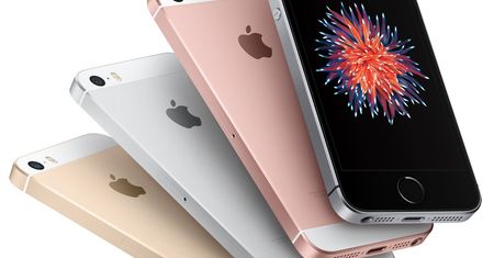 Najtańszy model iPhone'a SE kosztuje 2149 zł, ale to VR jest drogie