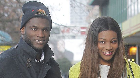 Osi Ugonoh z bratem
Fotografia: AKPA