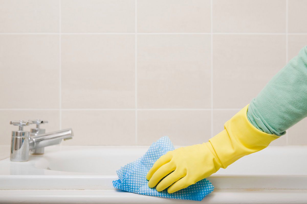 Jak czyścić łazienkę octem? Fot. Getty Images