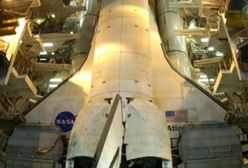 Prom kosmiczny Atlantis w naprawie